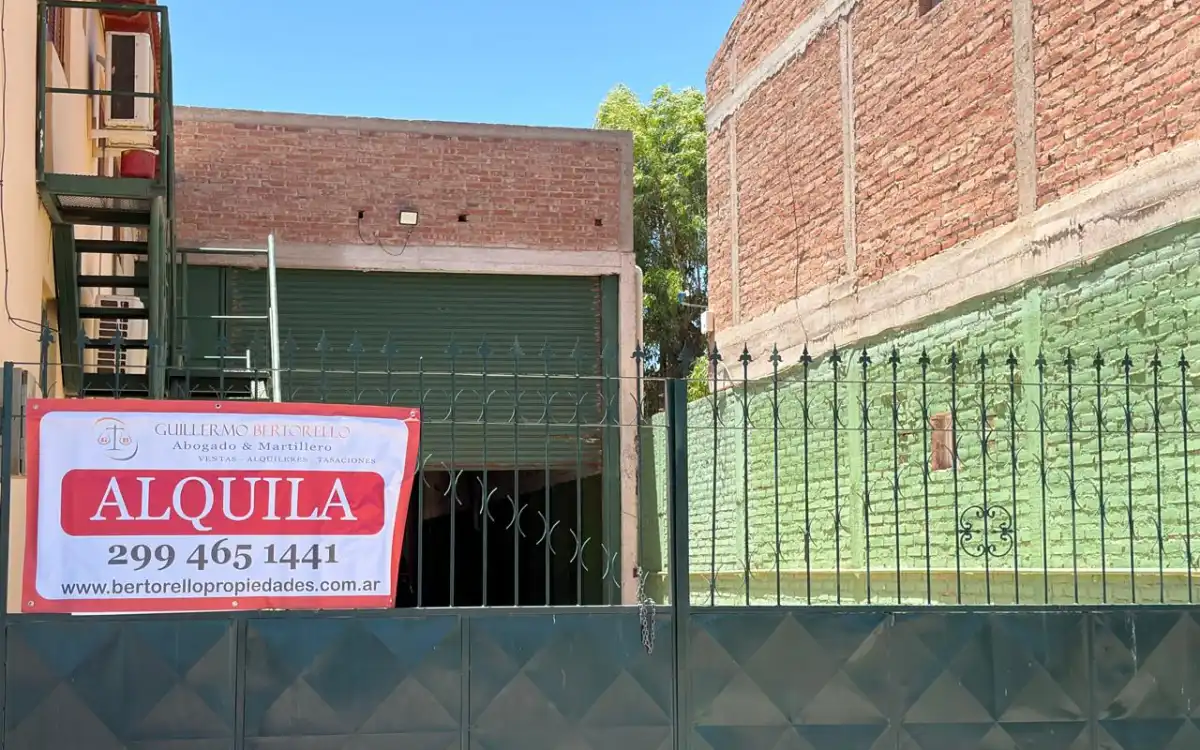 Alquiler Galpón De Grandes Dimensiones Sobre Ruta 6 imagen 1