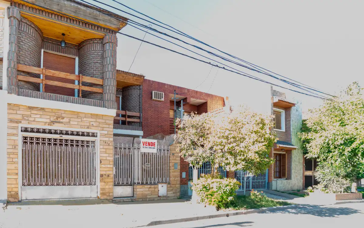 Venta Dúplex - Calle Colombia 1400 - 3 Dormitorios Y Cochera