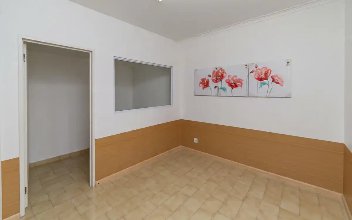 Venta Oficina Céntrica Santa Fe 679 Ciudad De Neuquén imagen 2