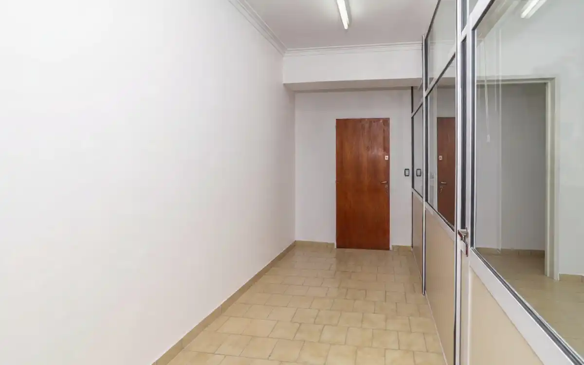 Venta Oficina Céntrica Santa Fe 679 Ciudad De Neuquén imagen 2