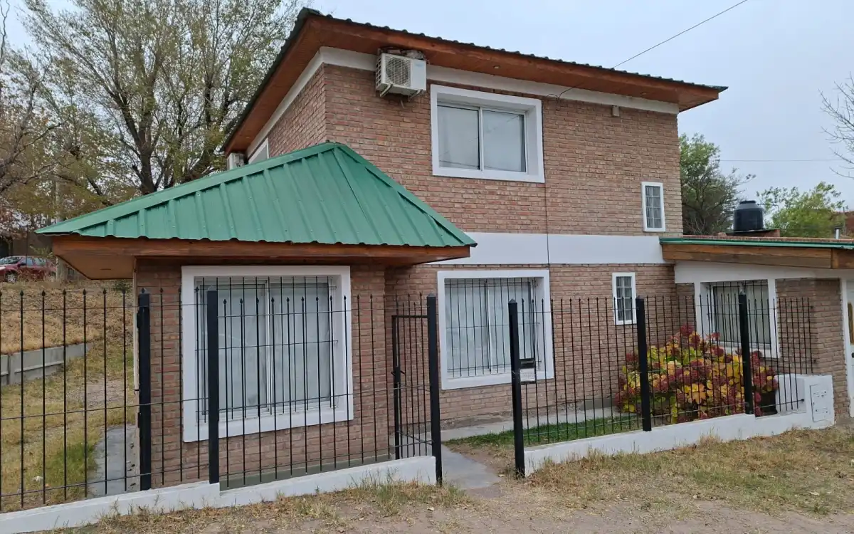 Alquiler Casa 2 Dormitorios Formosa 1630 Neuquén