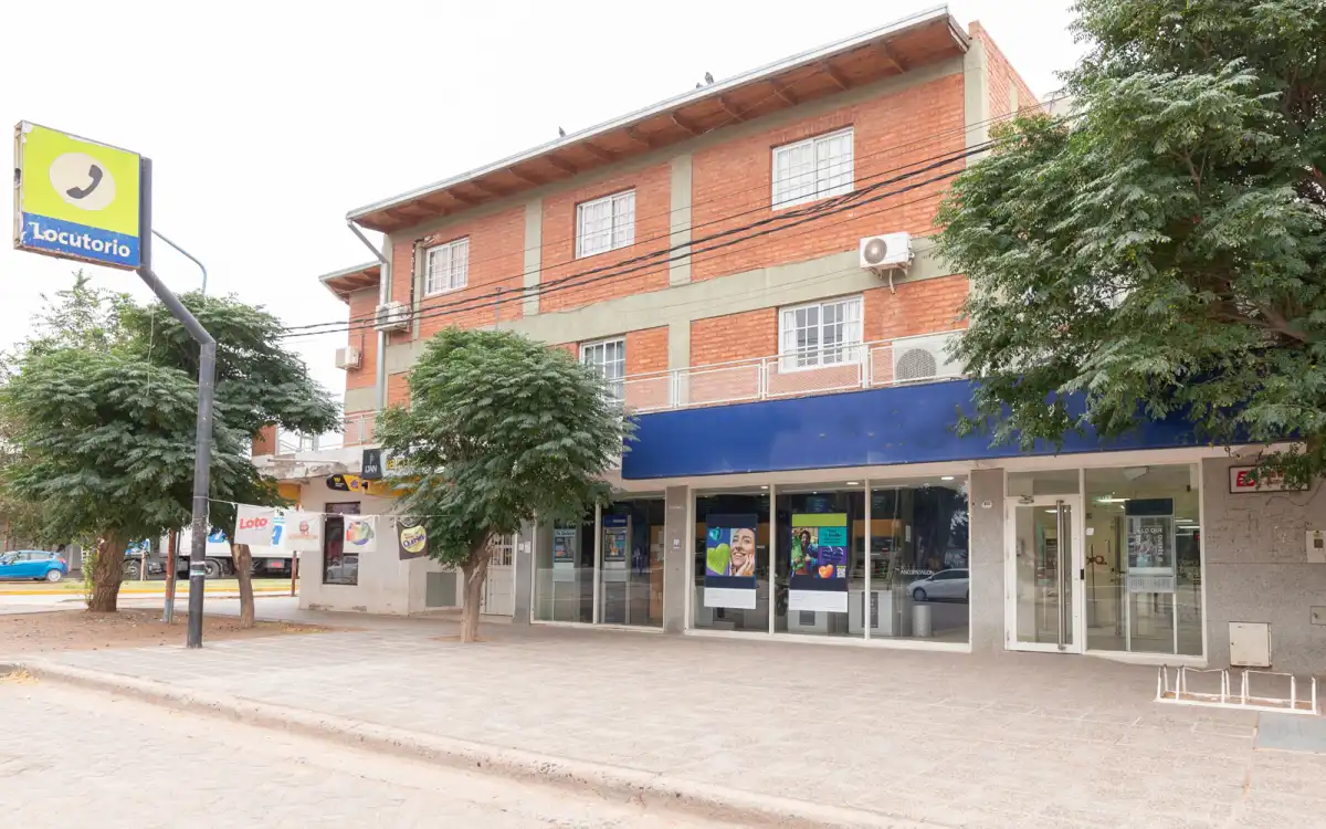 Venta Complejo Inmobiliario Céntrico En Rincón De Los Sauces Vaca Muerta imagen 1