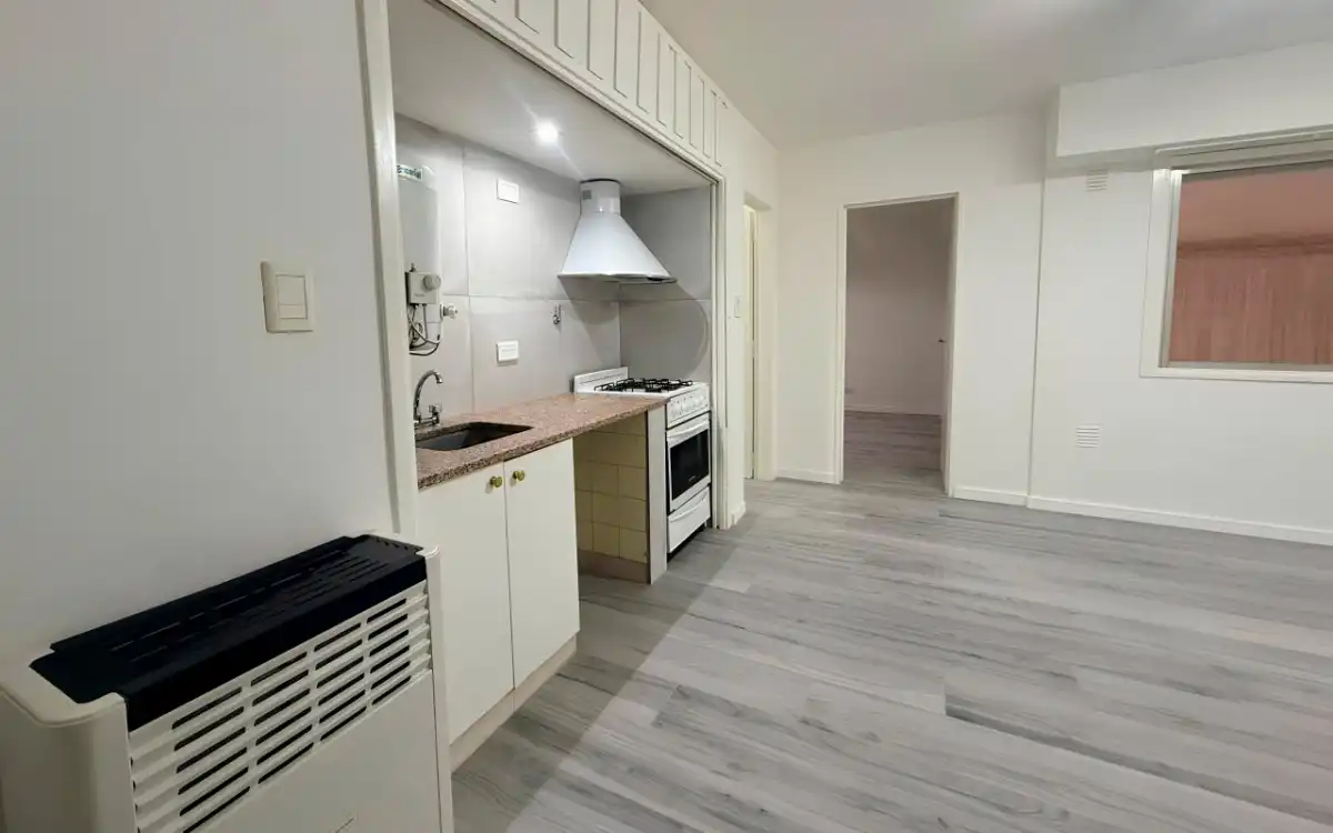 Venta Departamento 1 Dormitorio Céntrico Totalmente Renovado Neuquén imagen 2