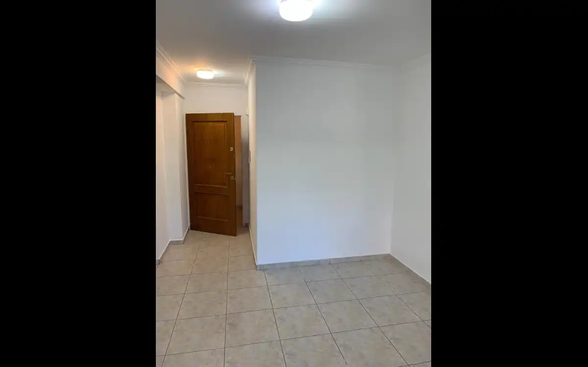 Alquiler Departamento 1 Dormitorio Republica De Italia 130 Con Cochera imagen 2